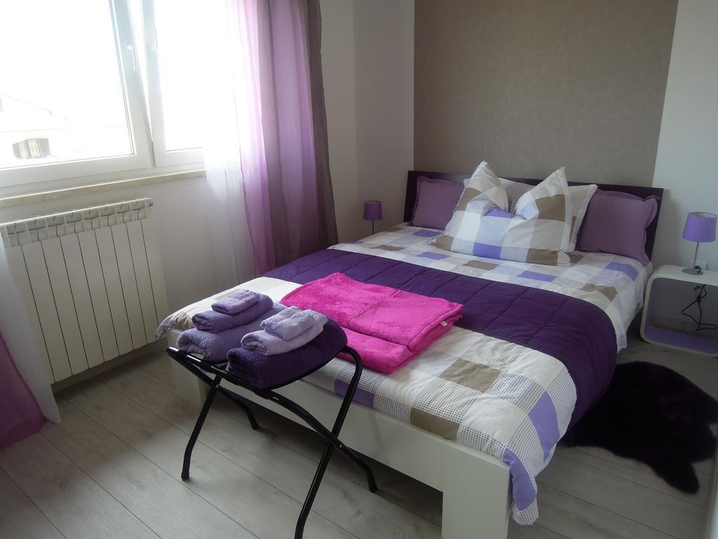 Holiday Home Villa Ivan Umag Pokoj fotografie