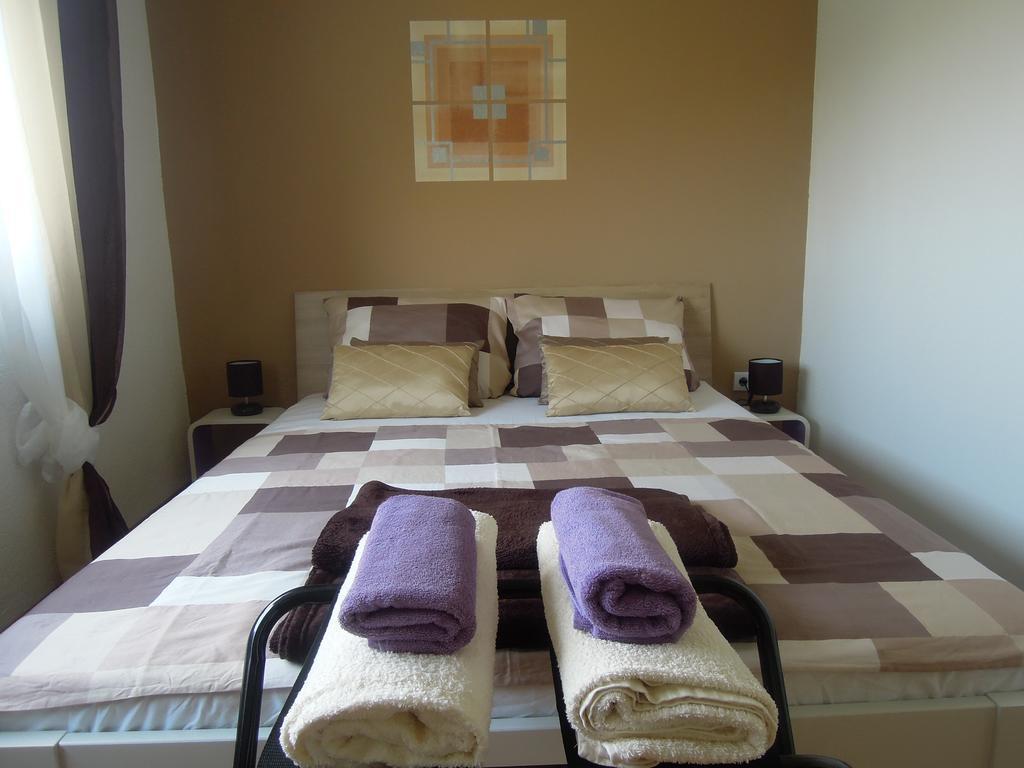 Holiday Home Villa Ivan Umag Pokoj fotografie